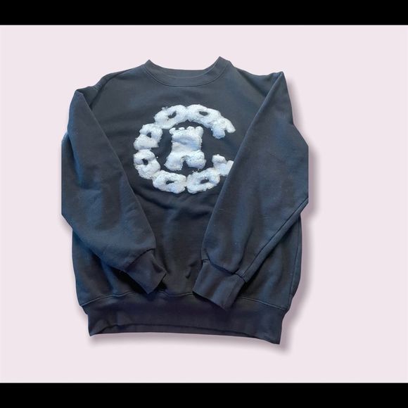 CROOKS & CASTLE CHAIN LOGO SWEATSHIRT  hole back bottom hem price reflects flaw  - Picture 5 of 10